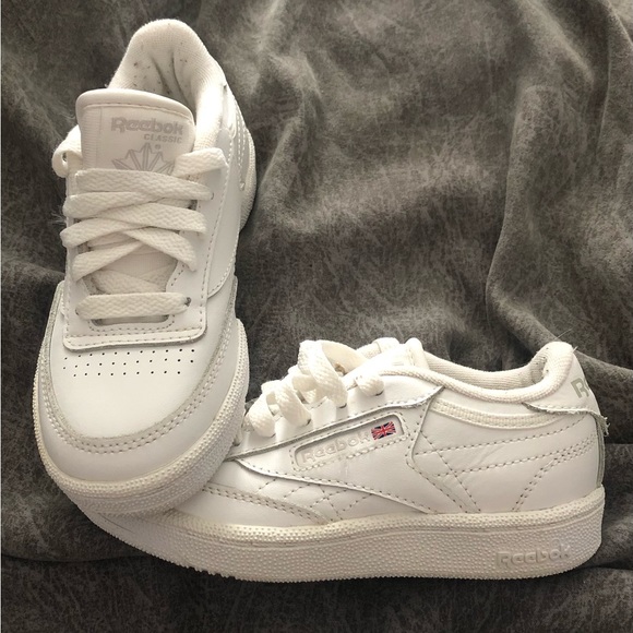 Reebok Other - 🍁Reebok Classics Low